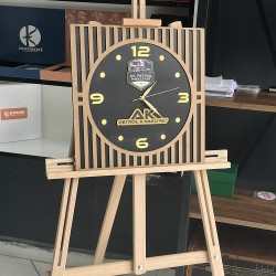 Izgaralı Ahşap Kare Duvar Saati 